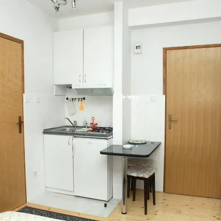 Studio Komiza 2429a Appartement