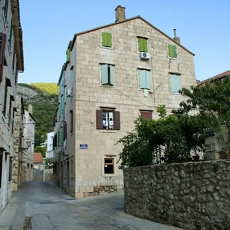 Appartement Studio Komiza 2429a